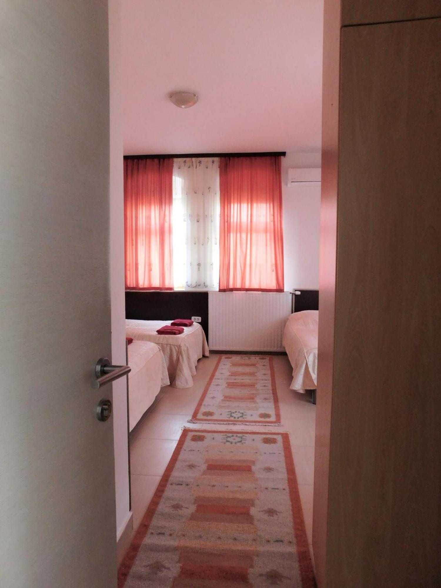 Apartments Villa Kobilj Banja Luka Cameră foto